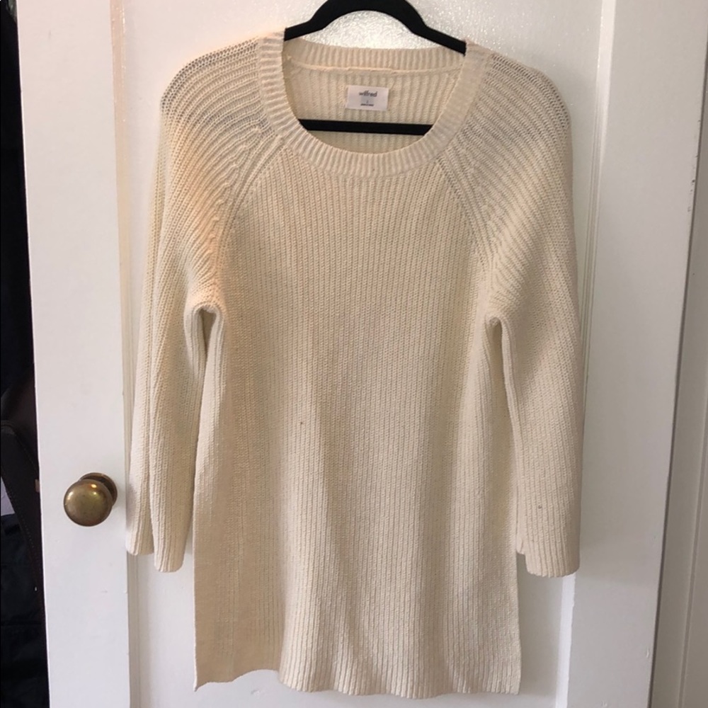 Aritzia sweater